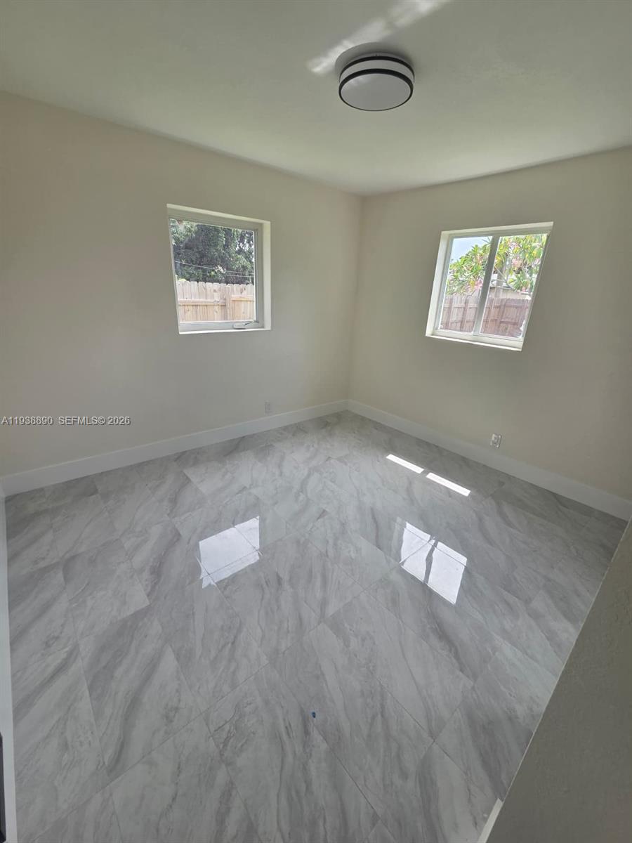 2615 NW 62nd Ave, Margate FL 33063