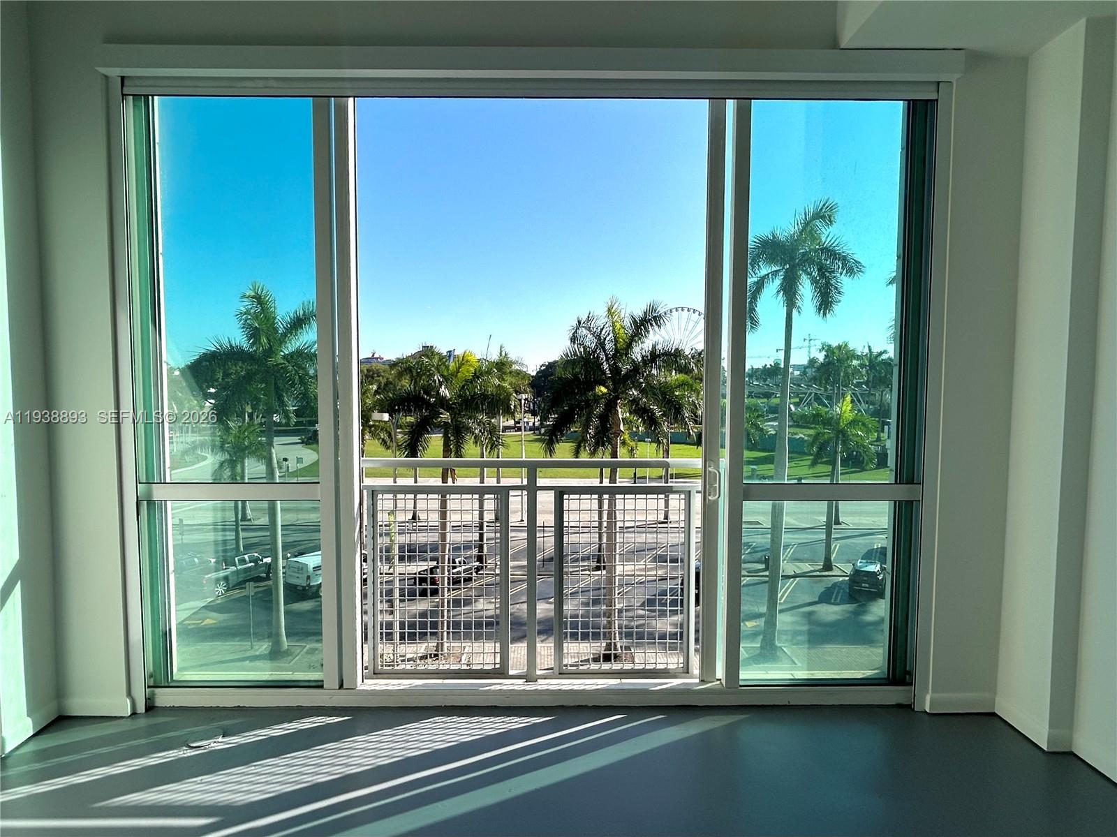 253 NE 2nd St #333, Miami FL 33132