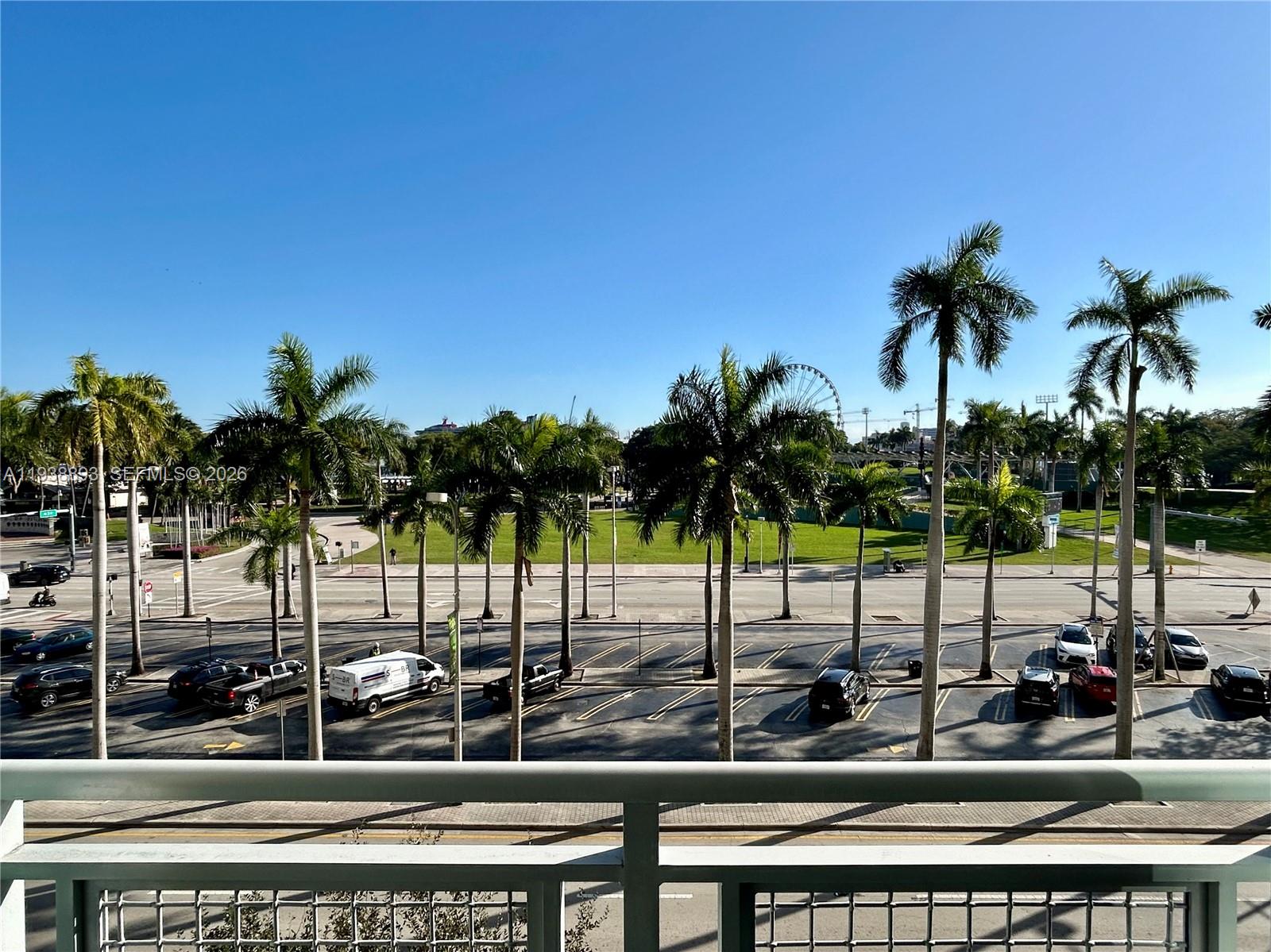 253 NE 2nd St #333, Miami FL 33132