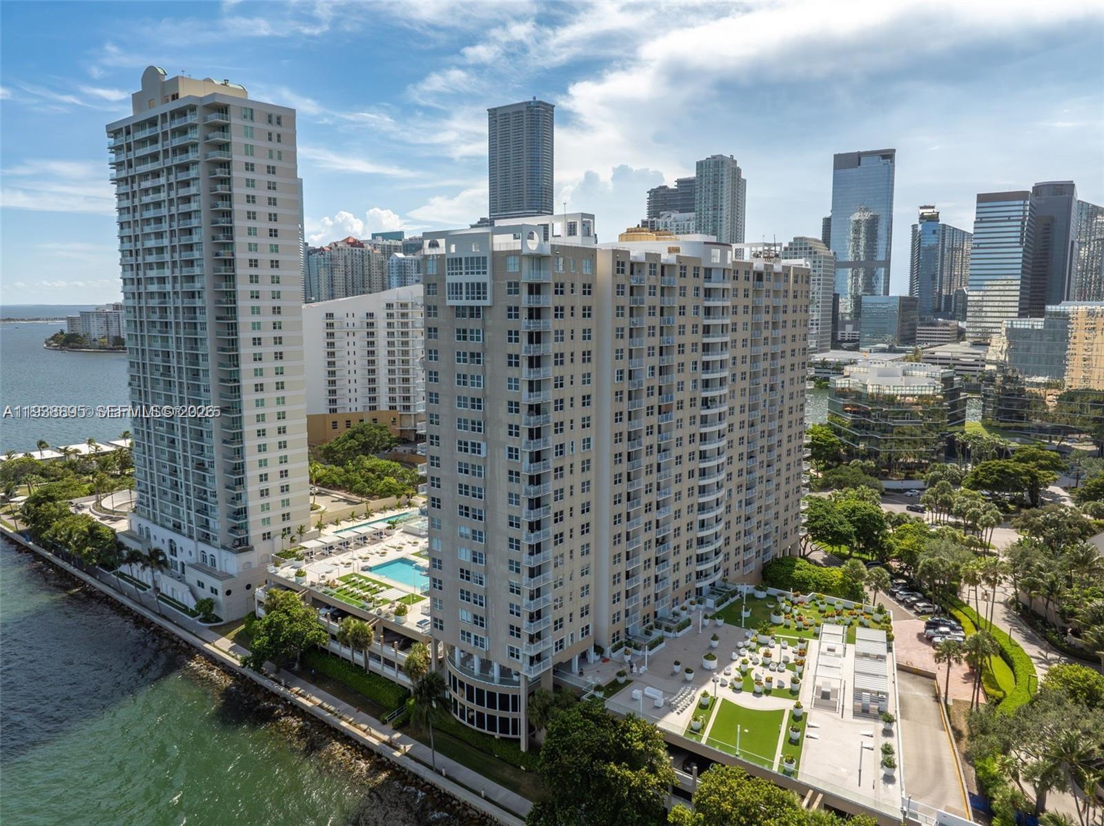 770 Claughton Island Dr #915, Miami FL 33131