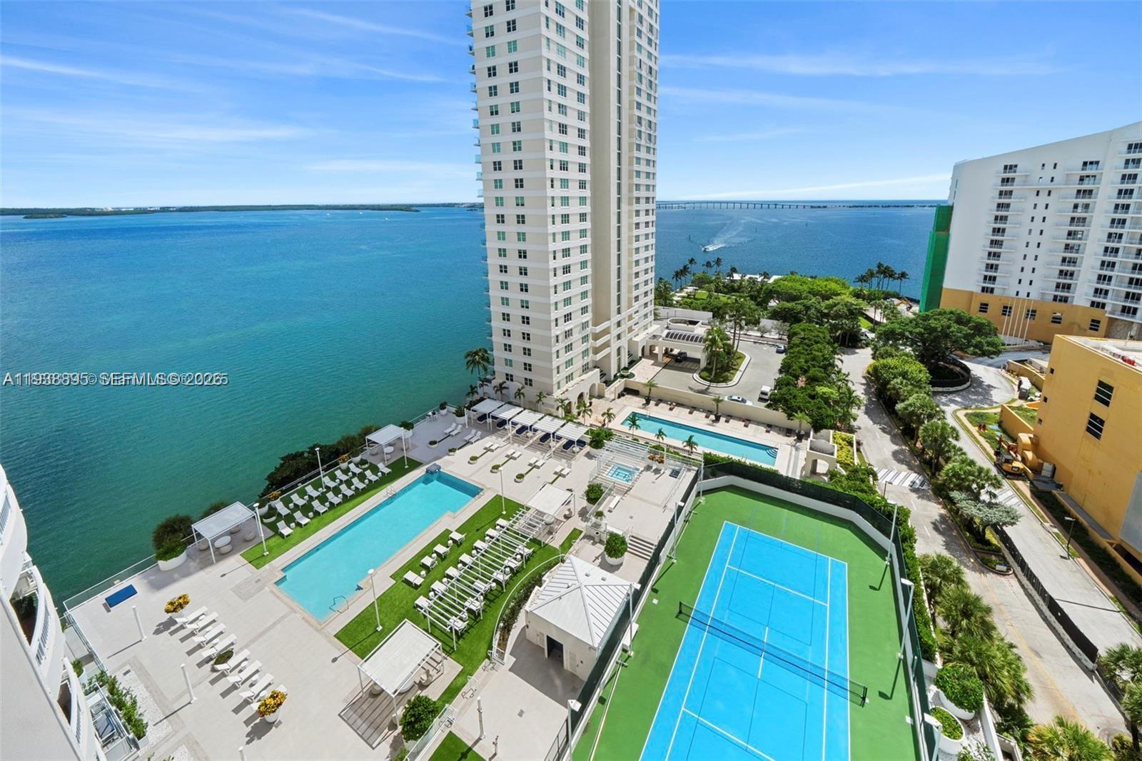 770 Claughton Island Dr #915, Miami FL 33131