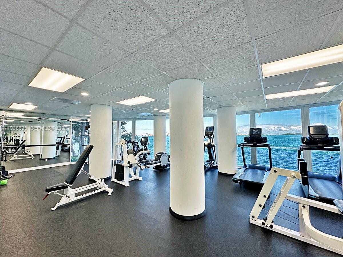 770 Claughton Island Dr #915, Miami FL 33131