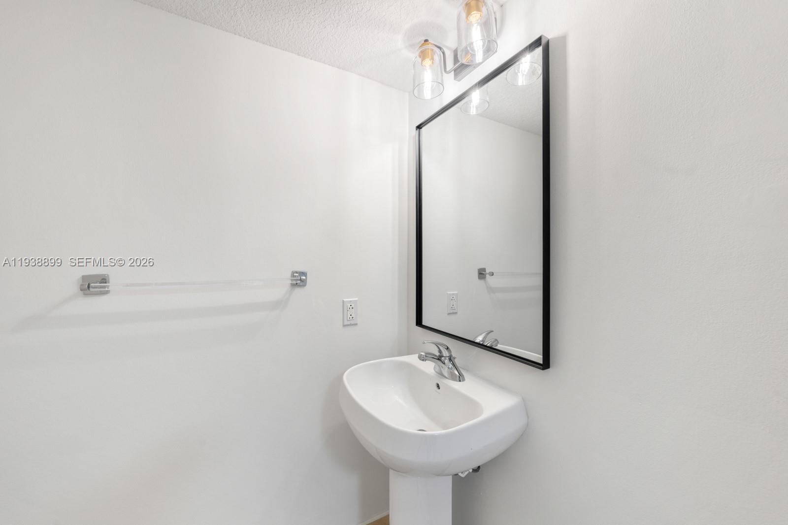 1800 N Bayshore Dr #2511, Miami FL 33132