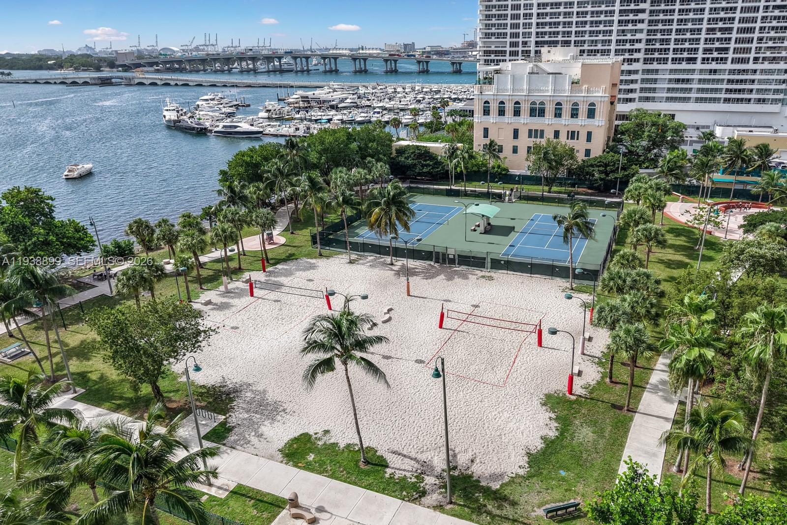 1800 N Bayshore Dr #2511, Miami FL 33132