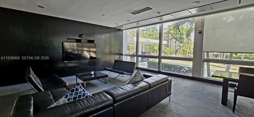 1200 West Ave #412, Miami Beach FL 33139