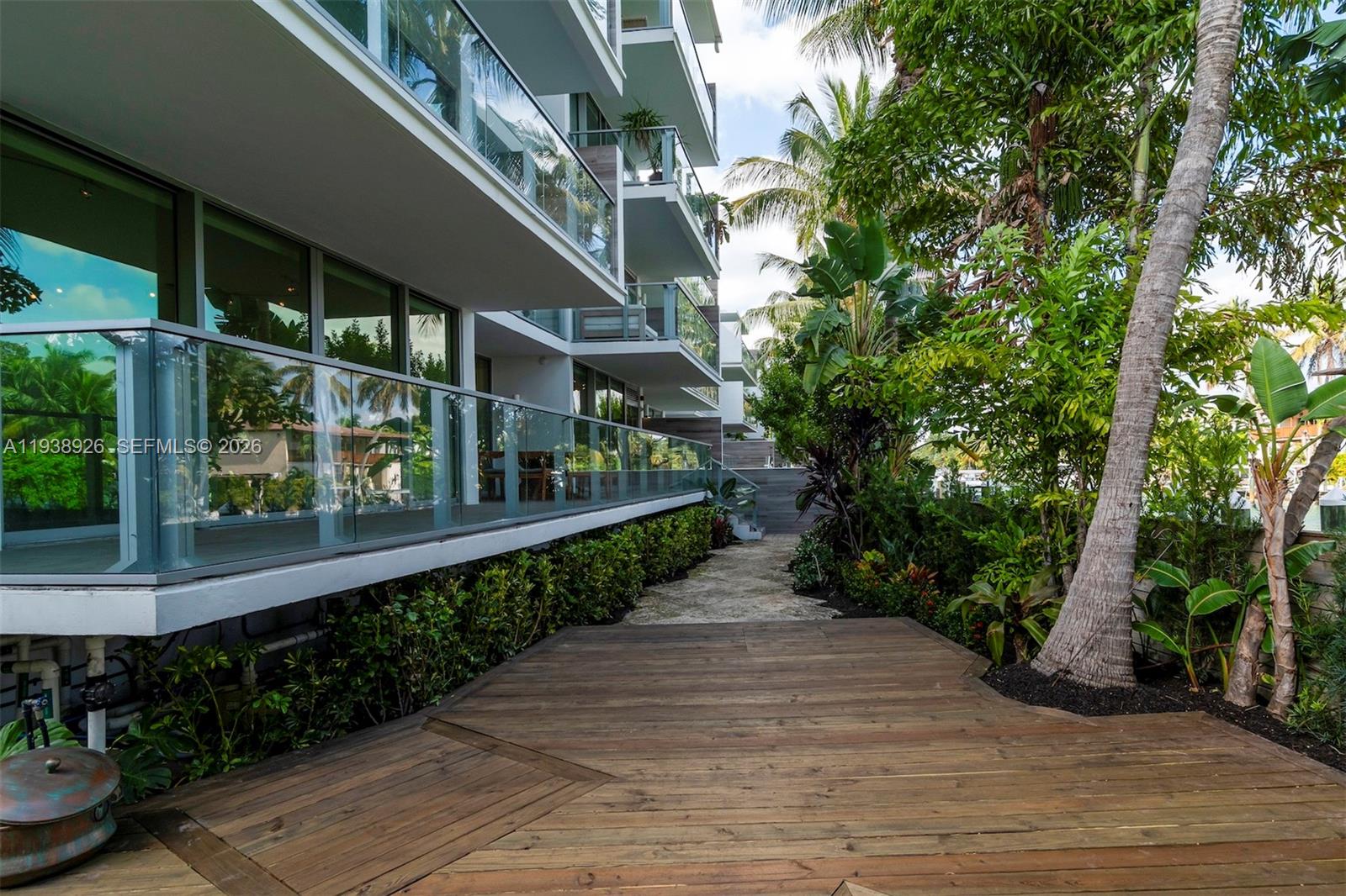 1201 20th St #205, Miami Beach FL 33139