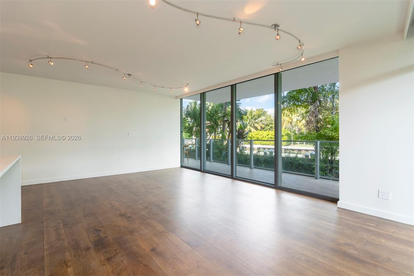 1201 20th St #205, Miami Beach FL 33139