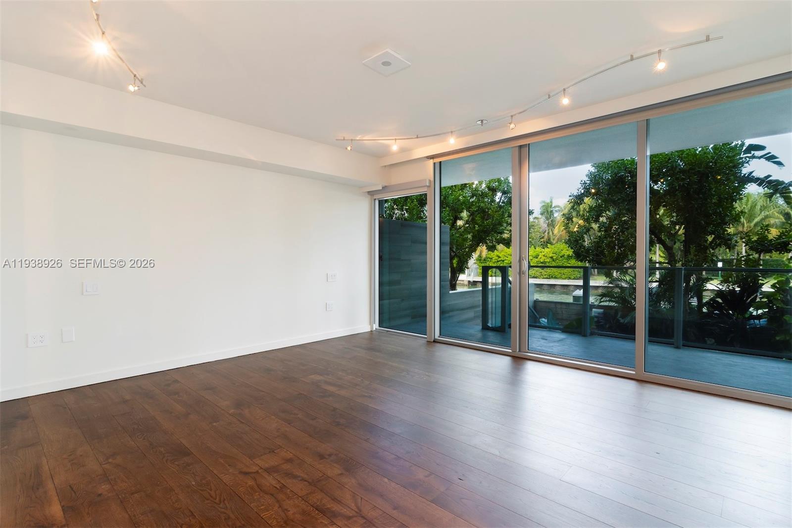 1201 20th St #205, Miami Beach FL 33139