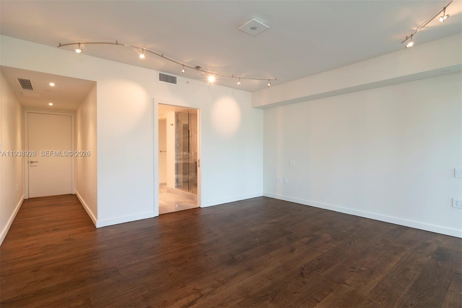 1201 20th St #205, Miami Beach FL 33139
