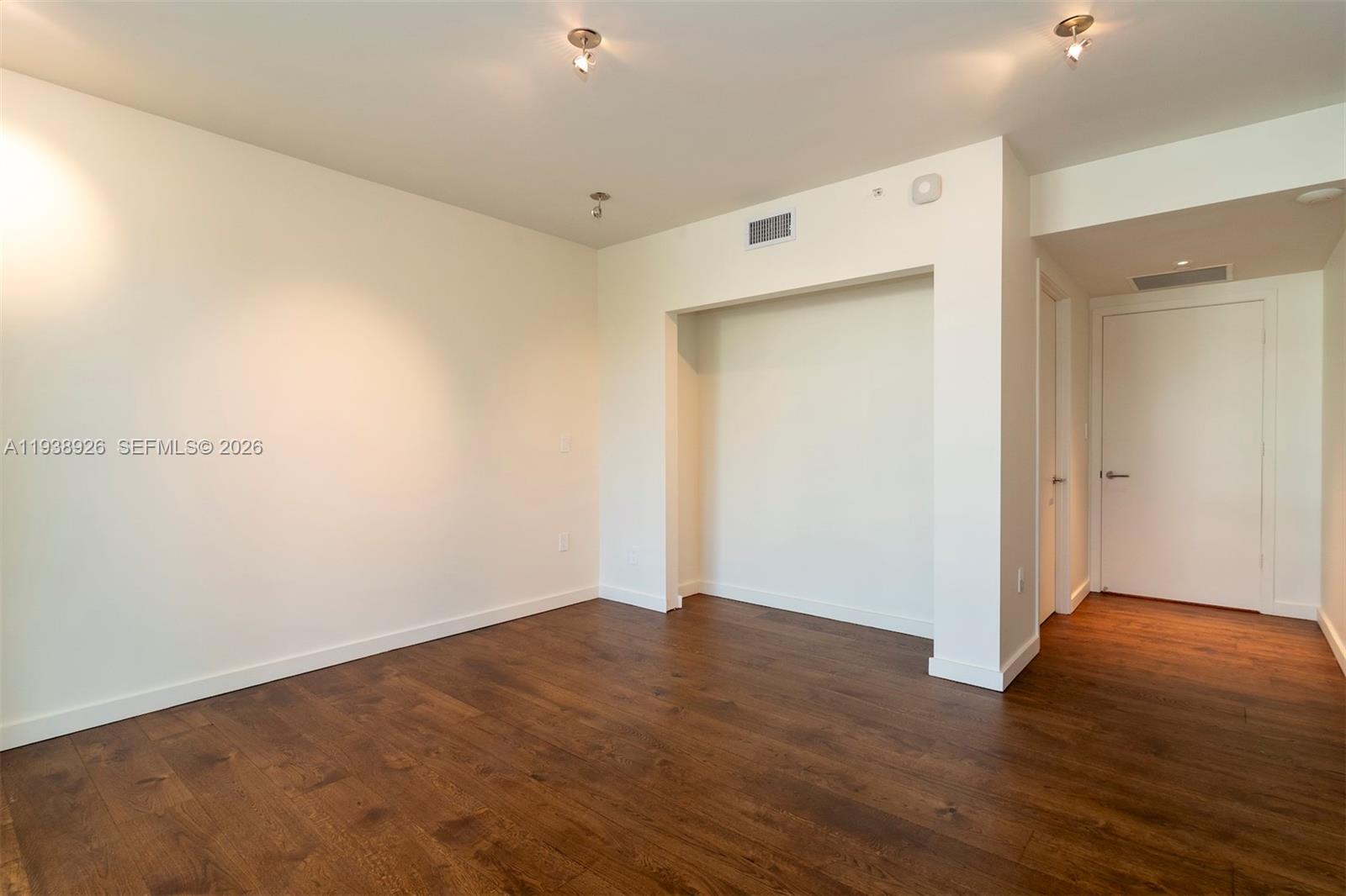 1201 20th St #205, Miami Beach FL 33139