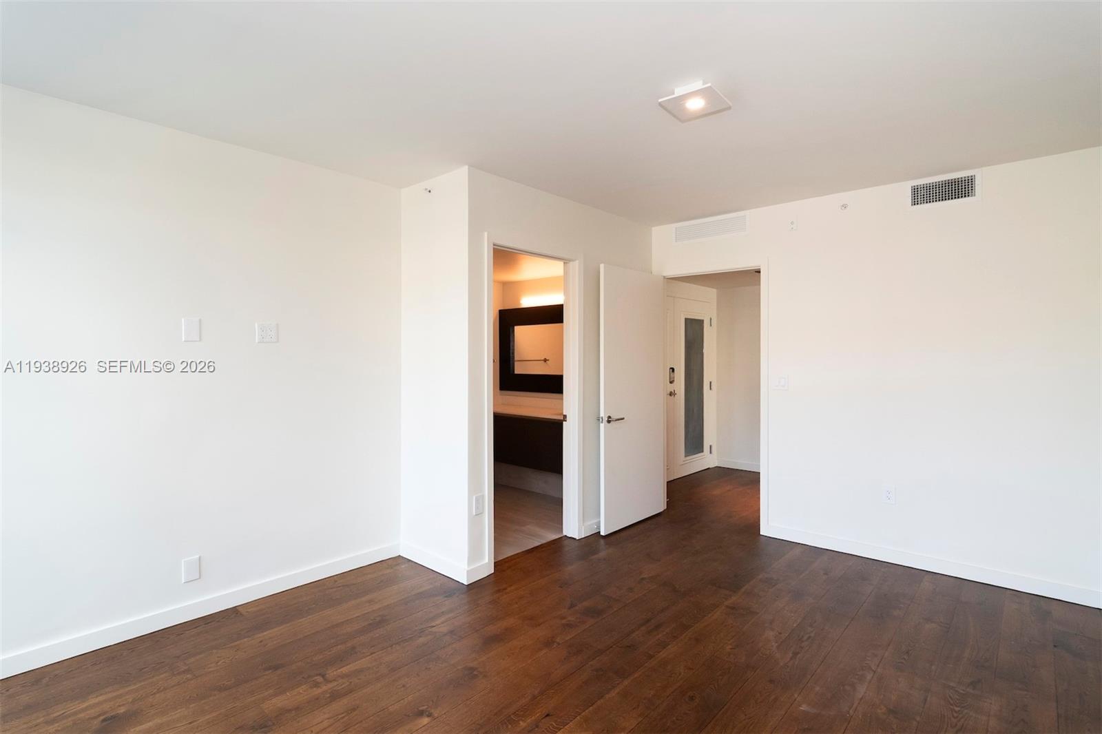 1201 20th St #205, Miami Beach FL 33139