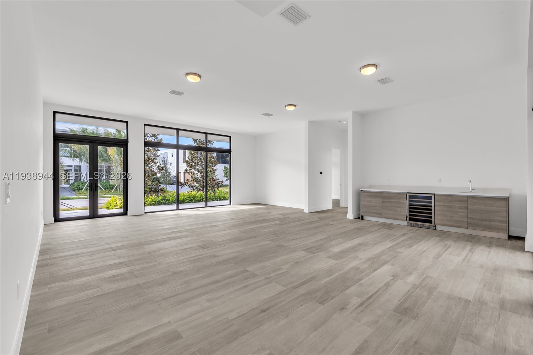 16699 N Botaniko Dr N, Weston FL 33326