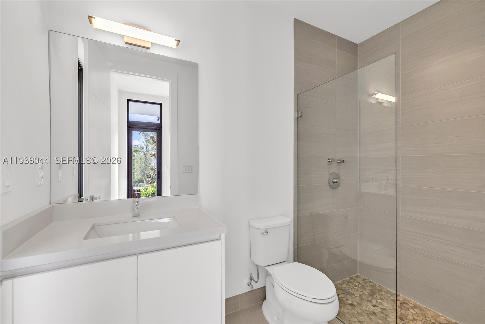 16699 N Botaniko Dr N, Weston FL 33326