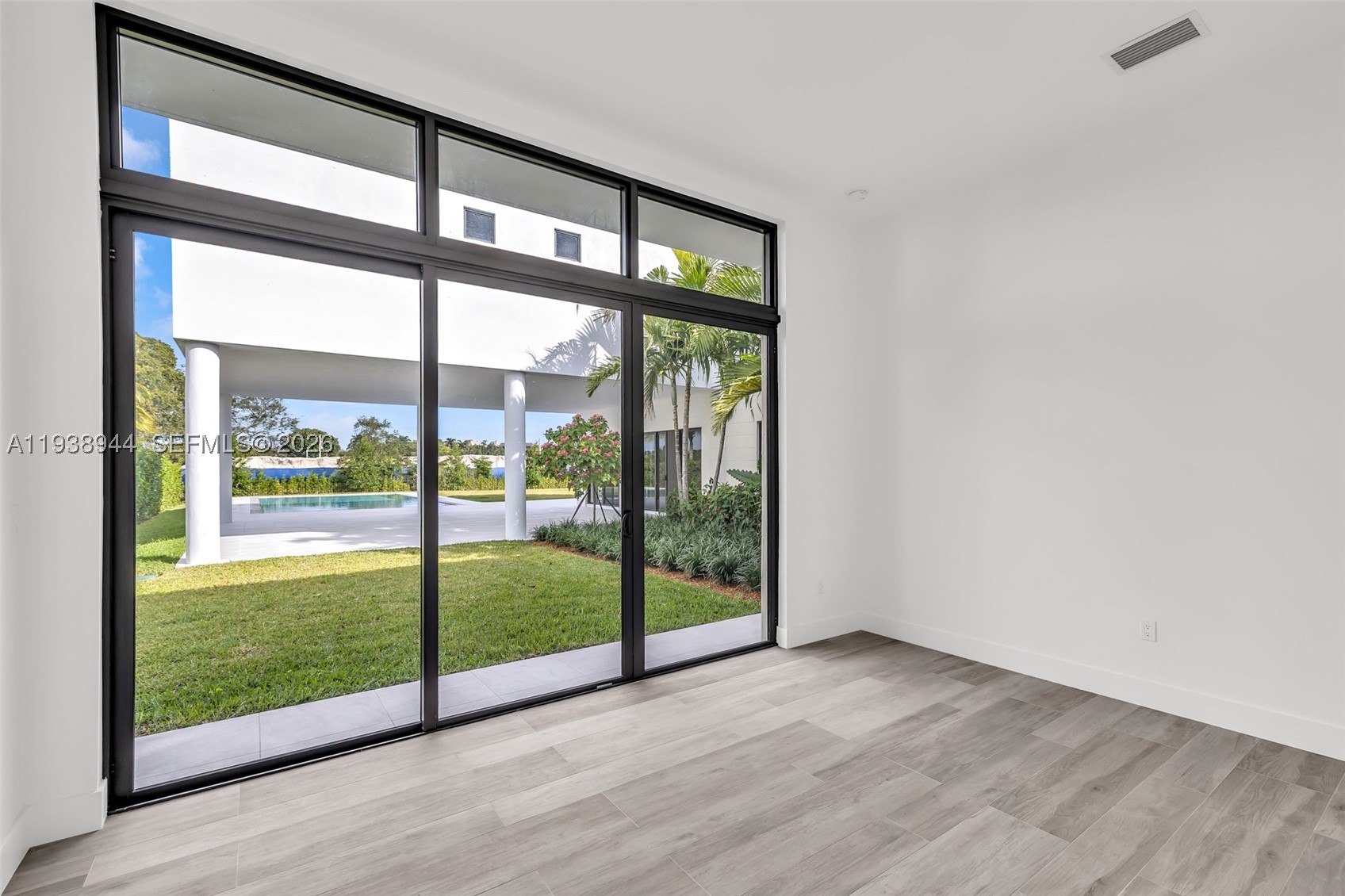 16699 N Botaniko Dr N, Weston FL 33326