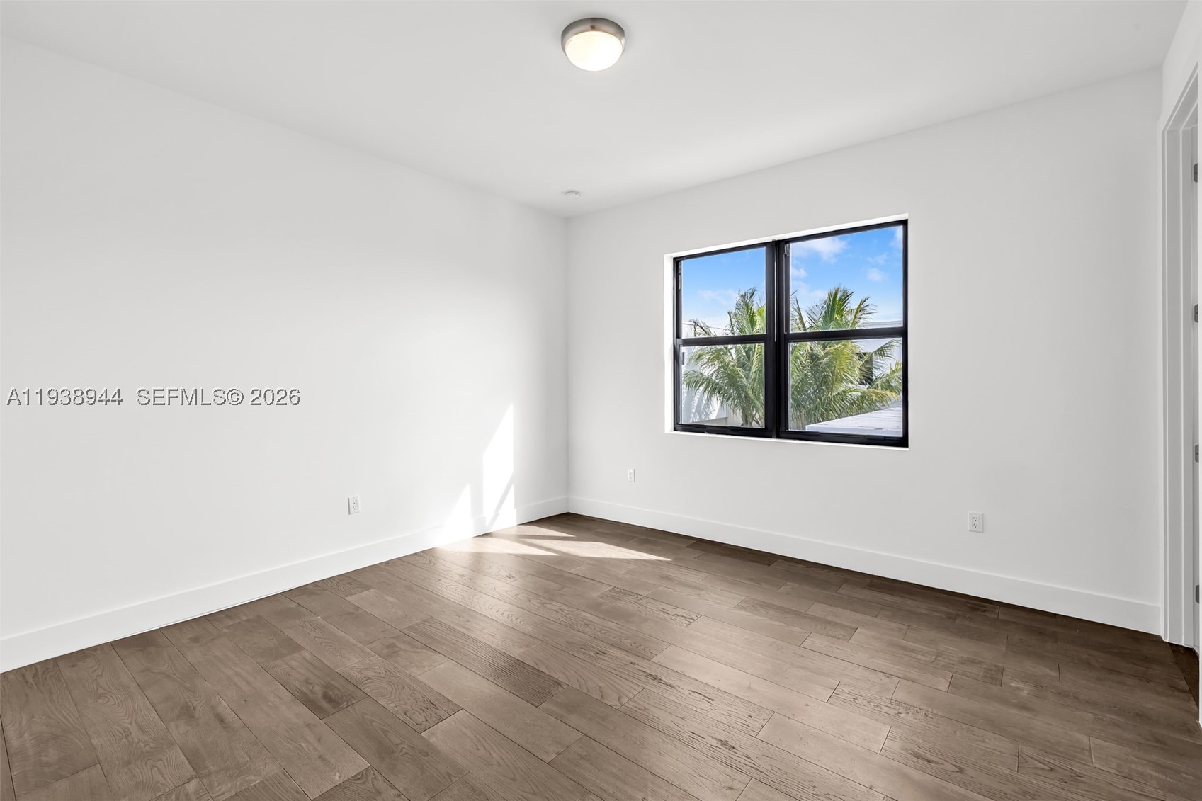 16699 N Botaniko Dr N, Weston FL 33326