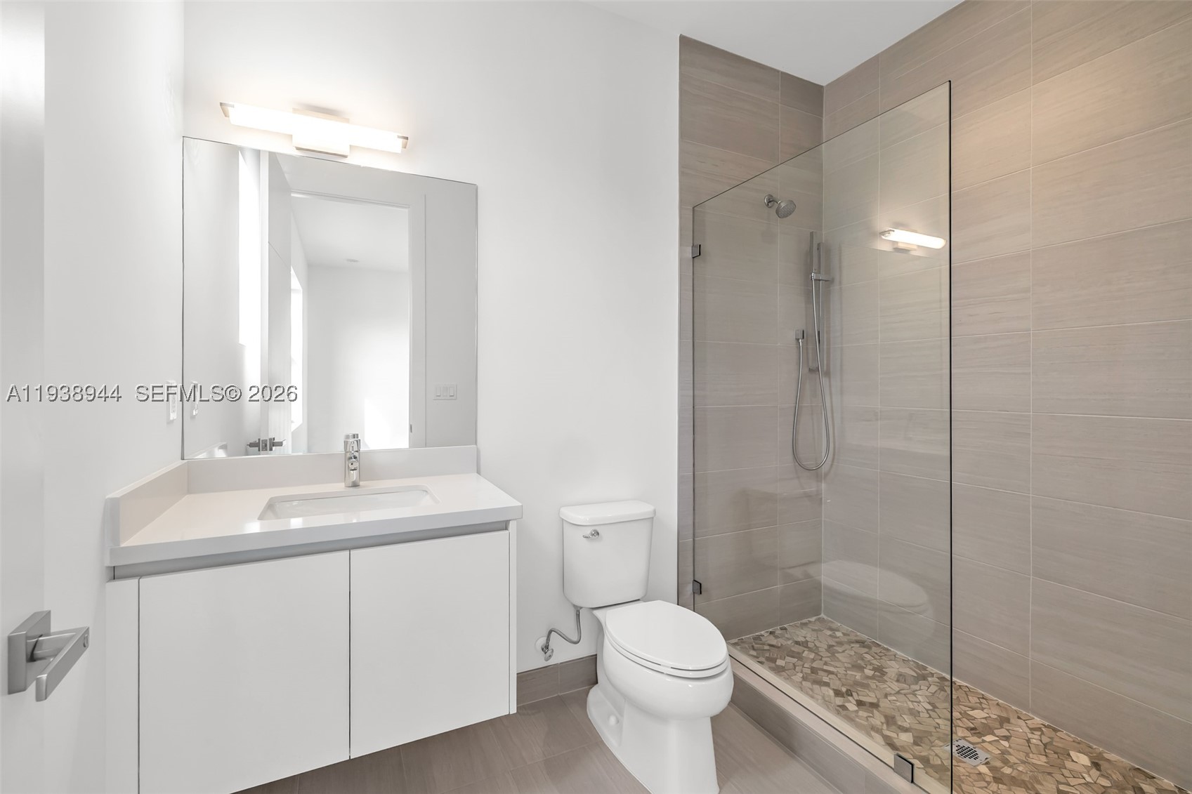 16699 N Botaniko Dr N, Weston FL 33326