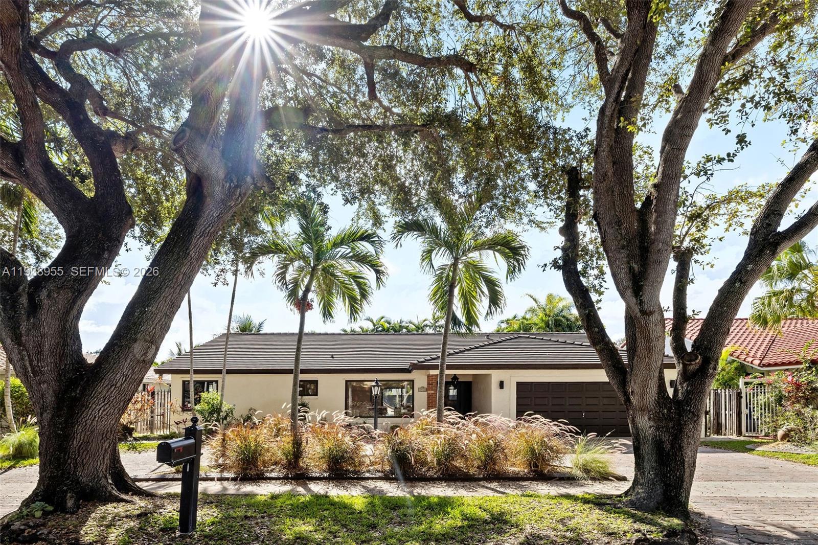 7910 NW 169th Ter, Miami Lakes FL 33016