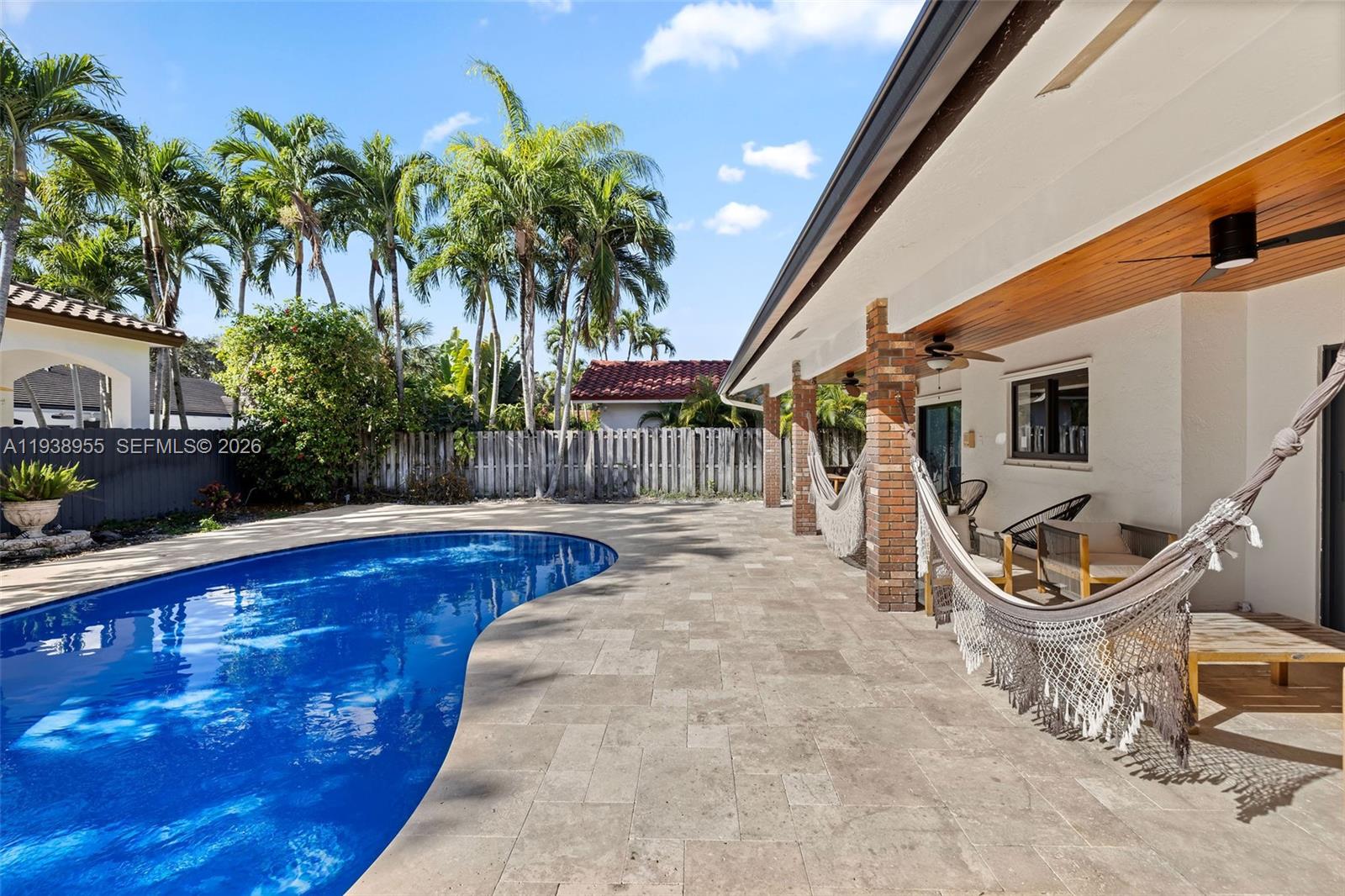 7910 NW 169th Ter, Miami Lakes FL 33016