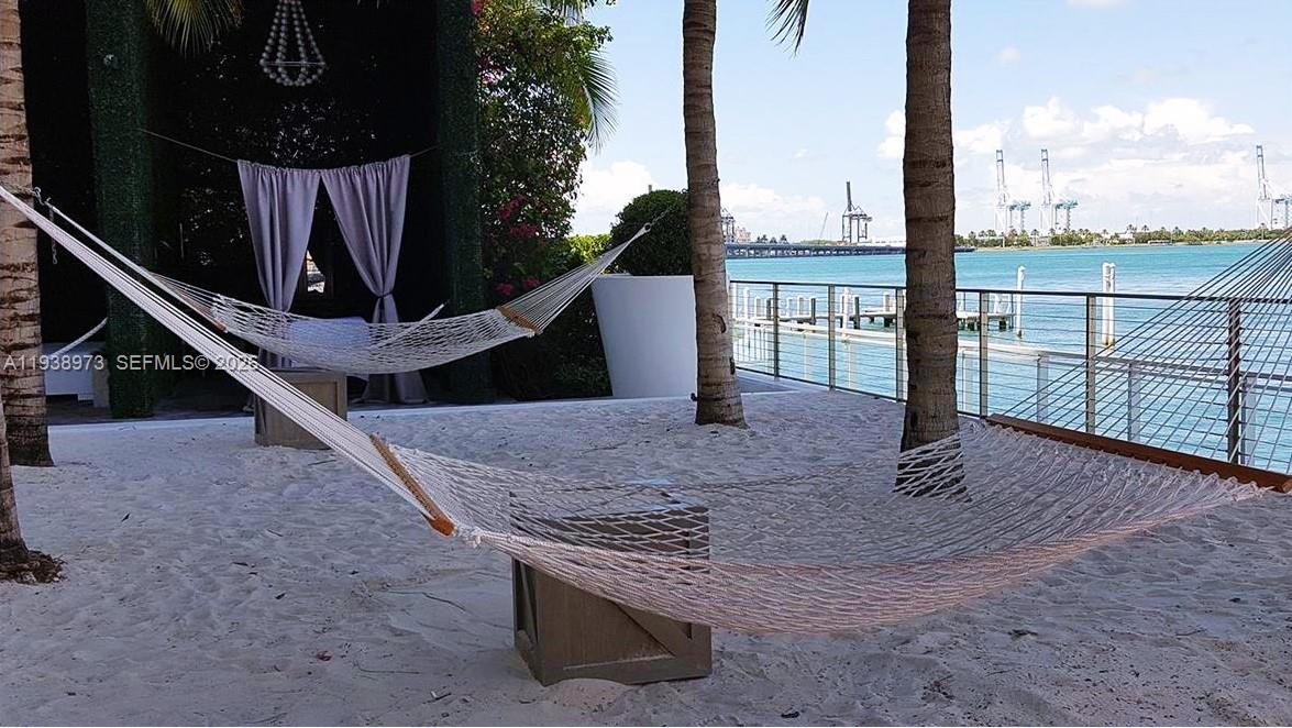 1100 West Ave #517, Miami Beach FL 33139