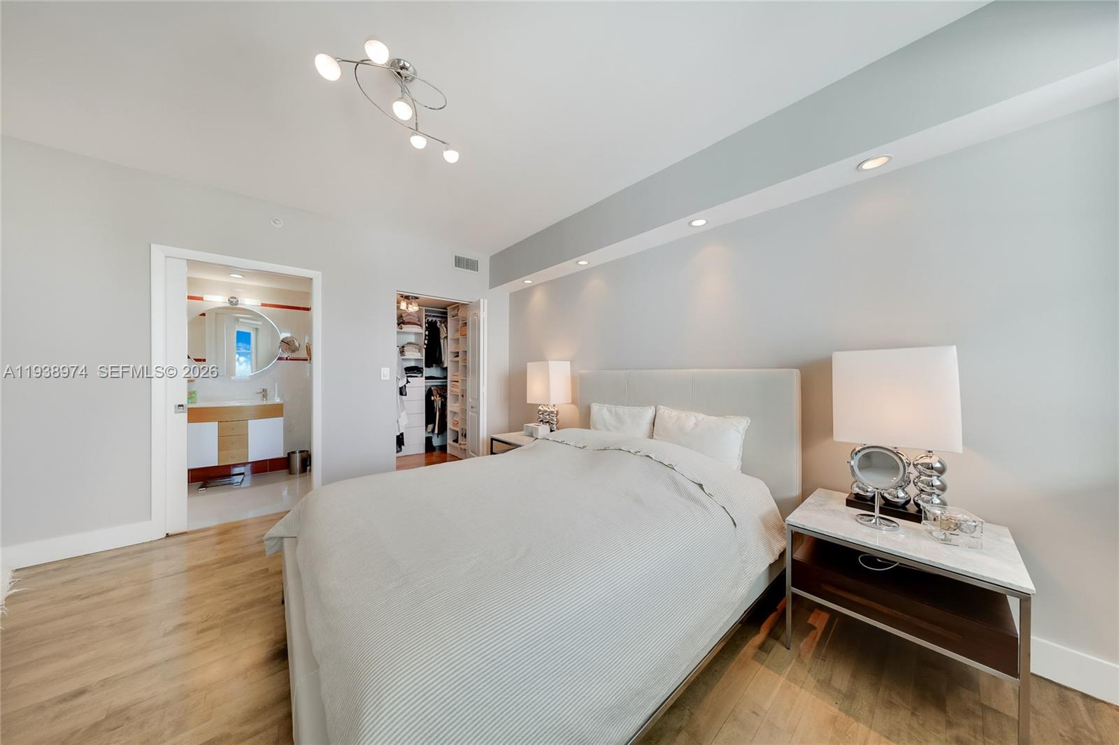 110 Washington Ave #2606, Miami Beach FL 33139