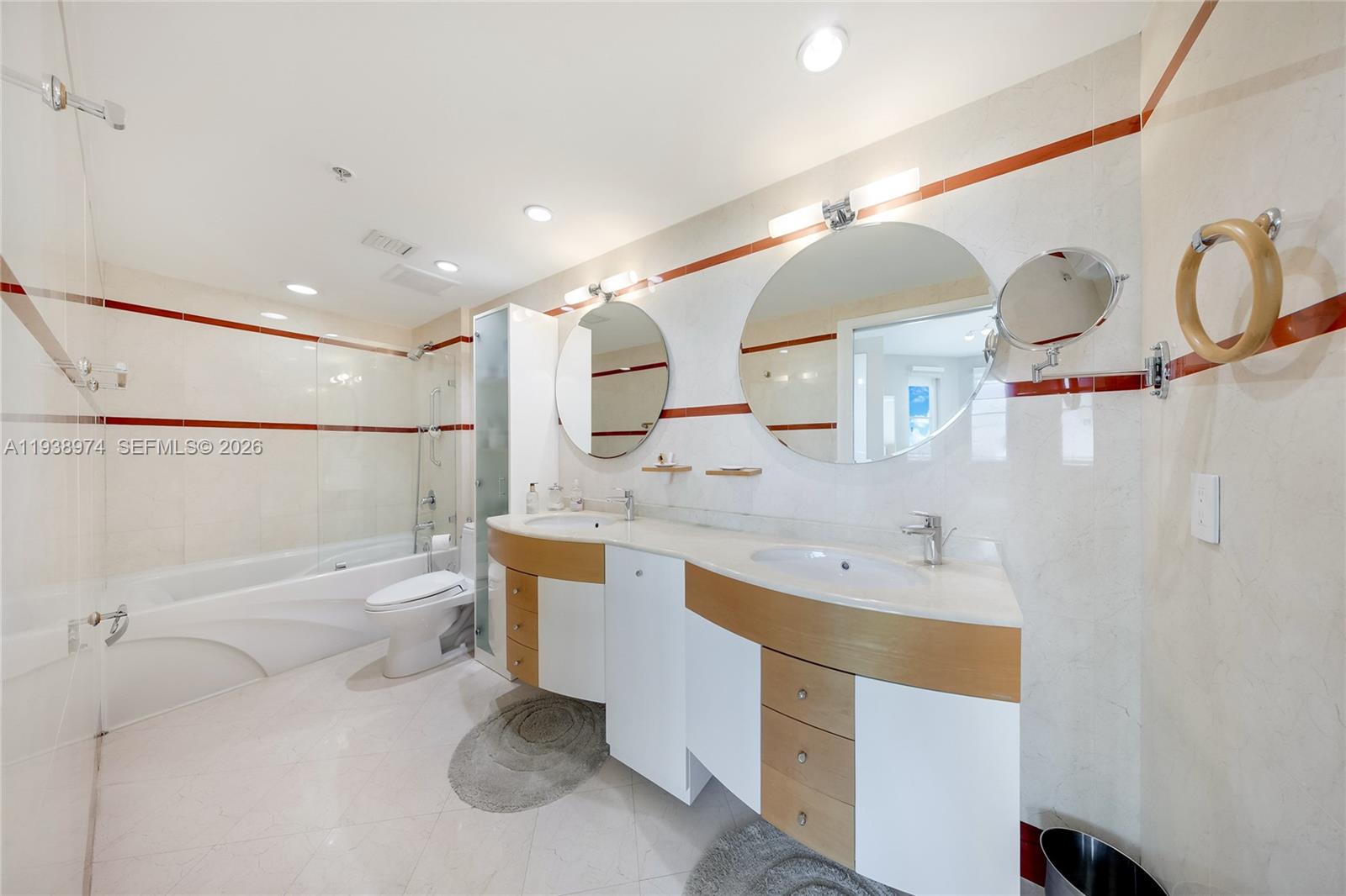 110 Washington Ave #2606, Miami Beach FL 33139
