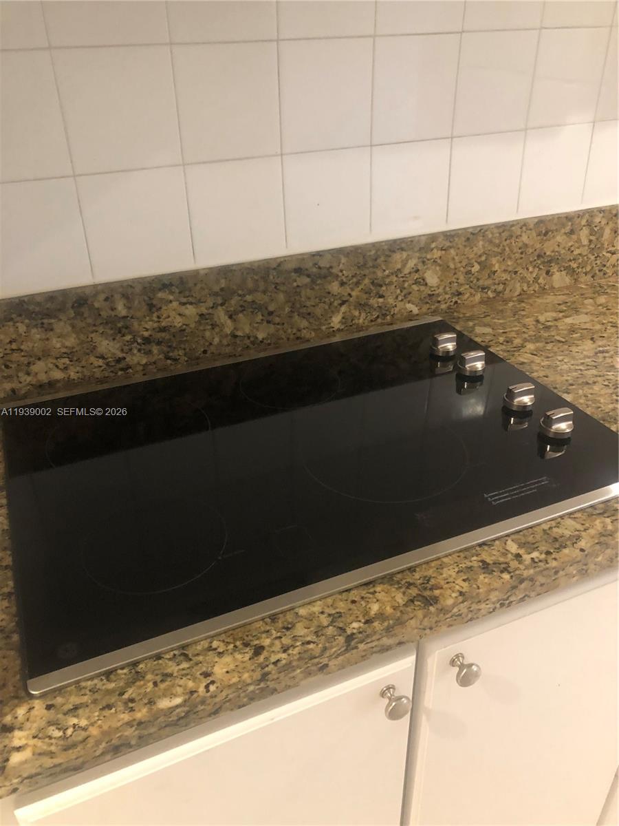 1200 West Ave #207, Miami Beach FL 33139