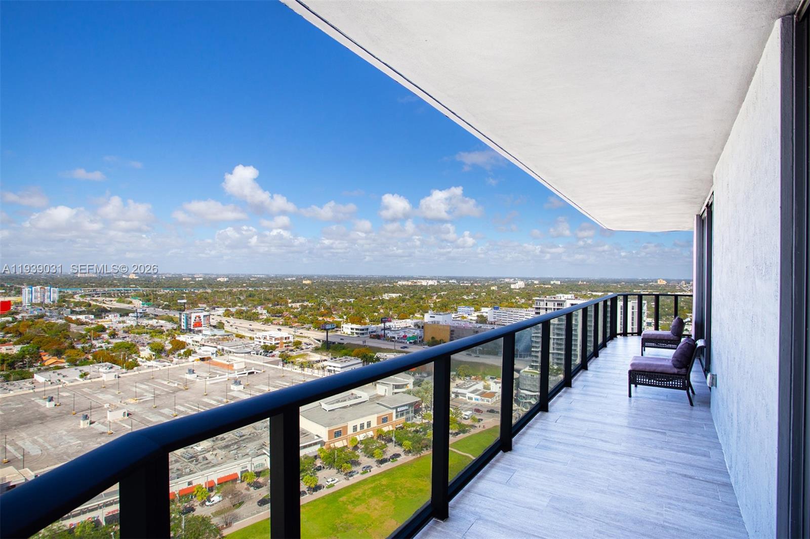 121 NE 34th St #2616, Miami FL 33137