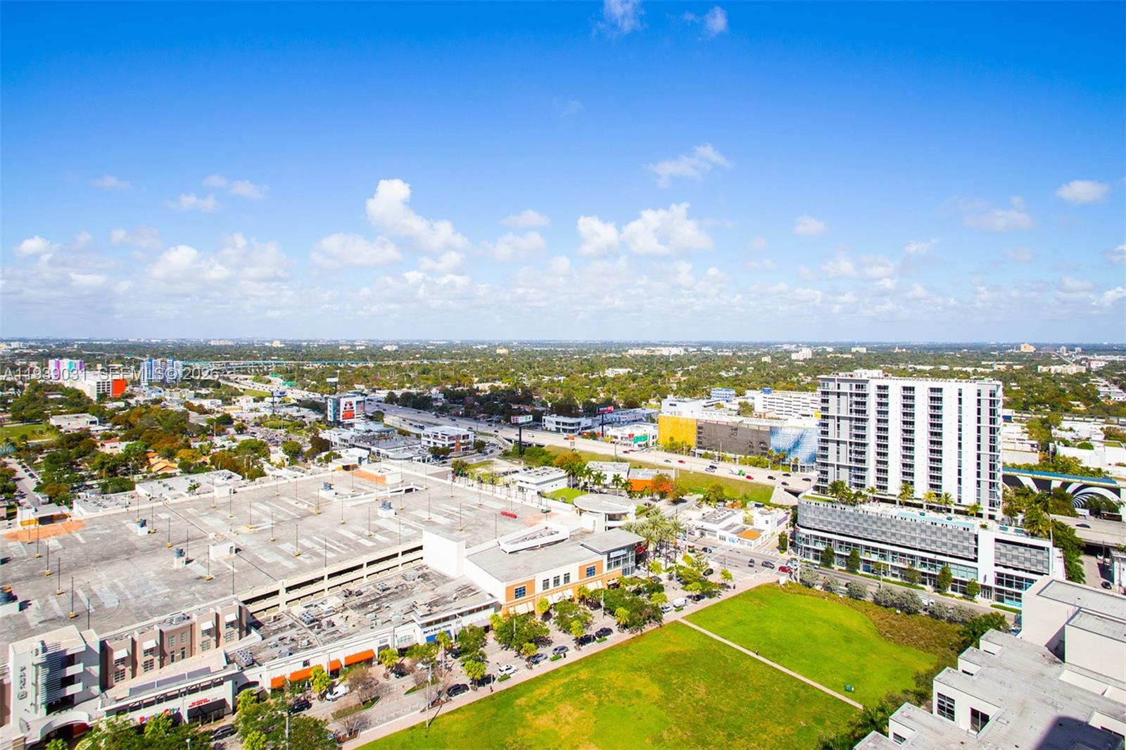 121 NE 34th St #2616, Miami FL 33137