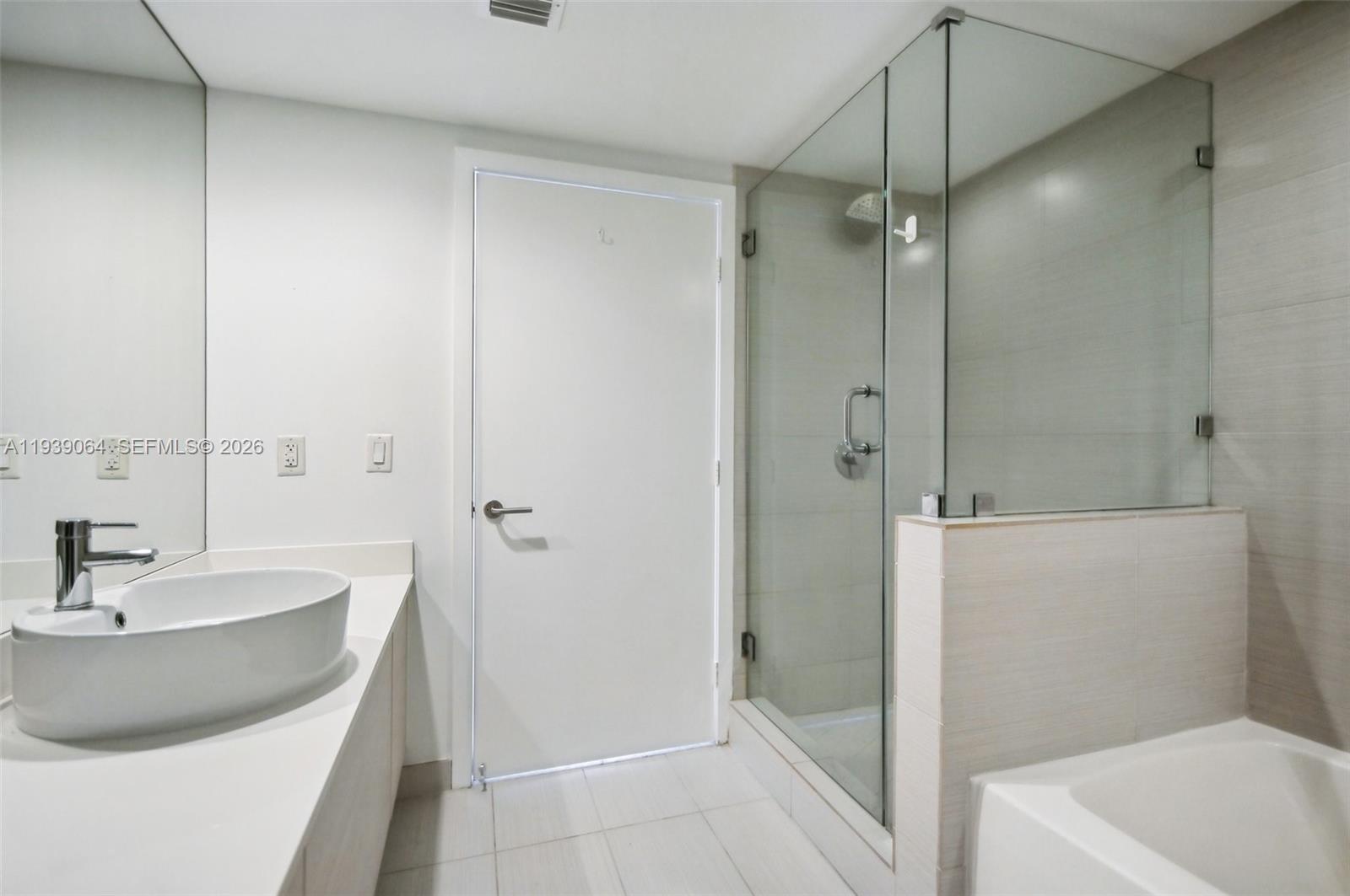 4250 Biscayne Blvd #1516, Miami FL 33137