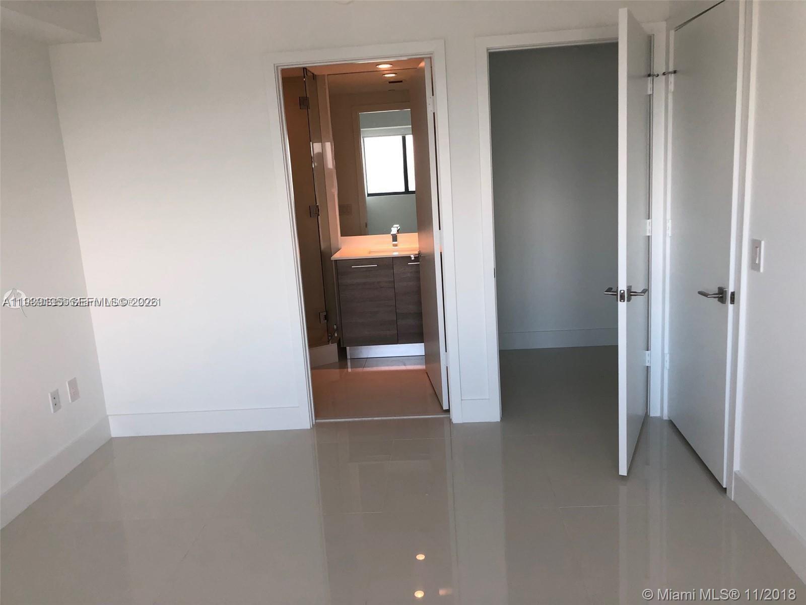 650 NE 32nd St #3503, Miami FL 33137