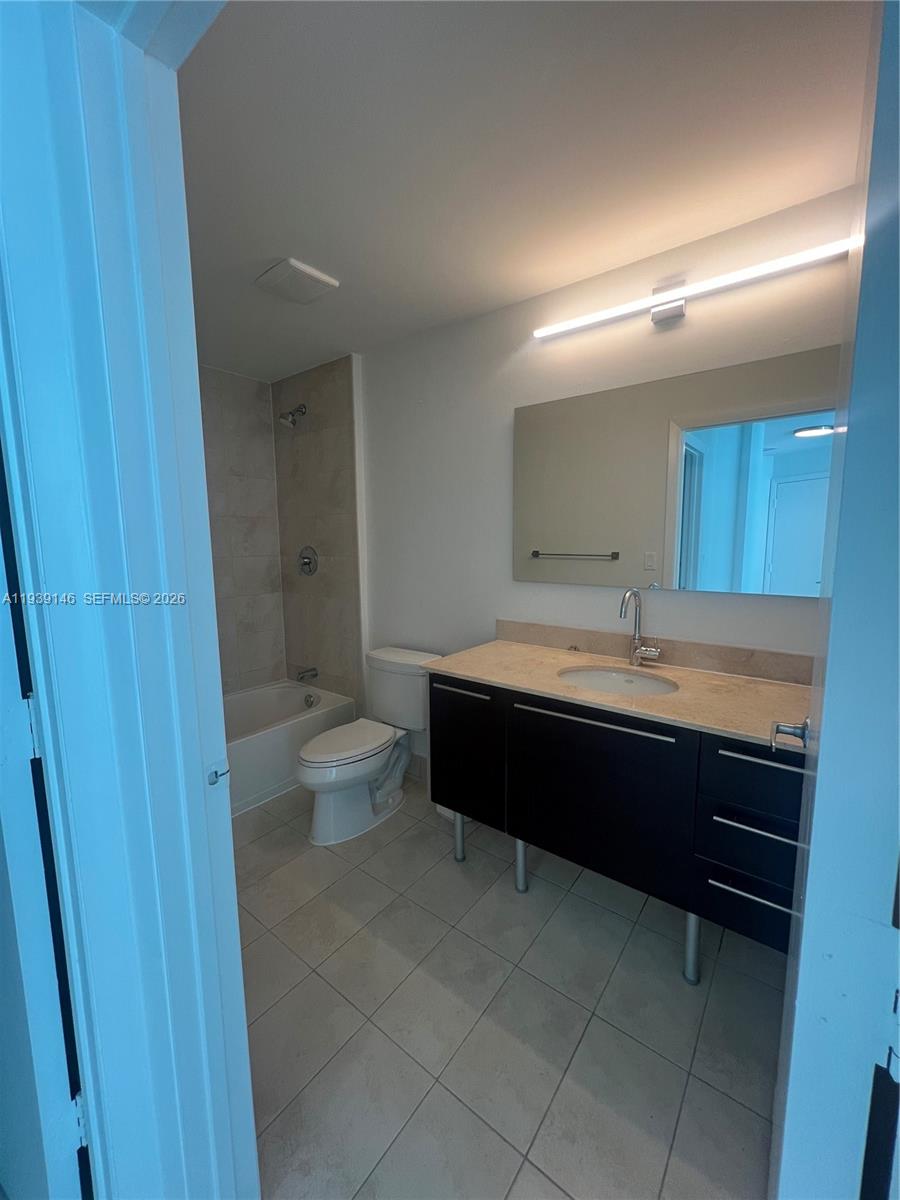 1900 N Bayshore Dr #3505, Miami FL 33132