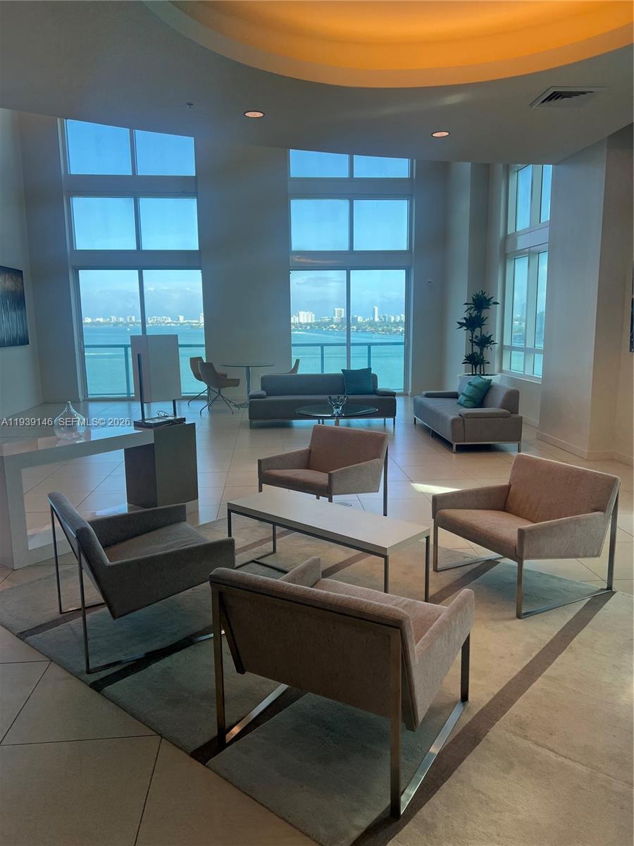 1900 N Bayshore Dr #3505, Miami FL 33132