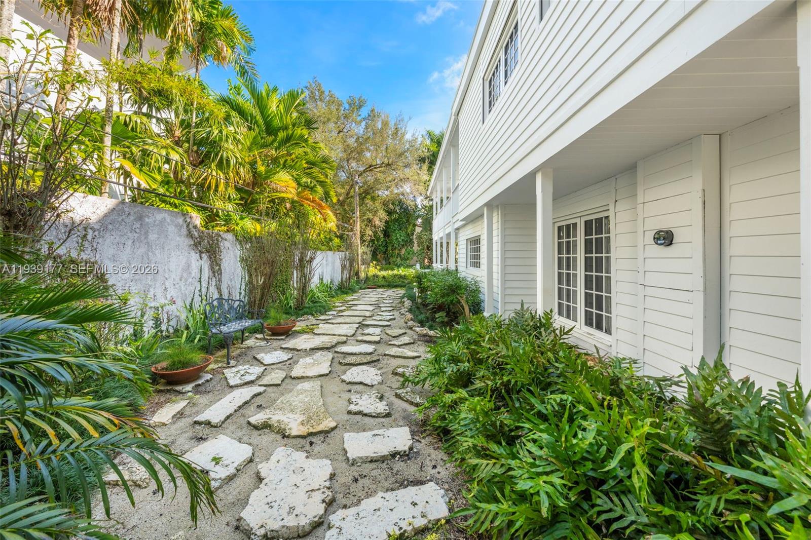 3455 S Moorings Way, Miami FL 33133