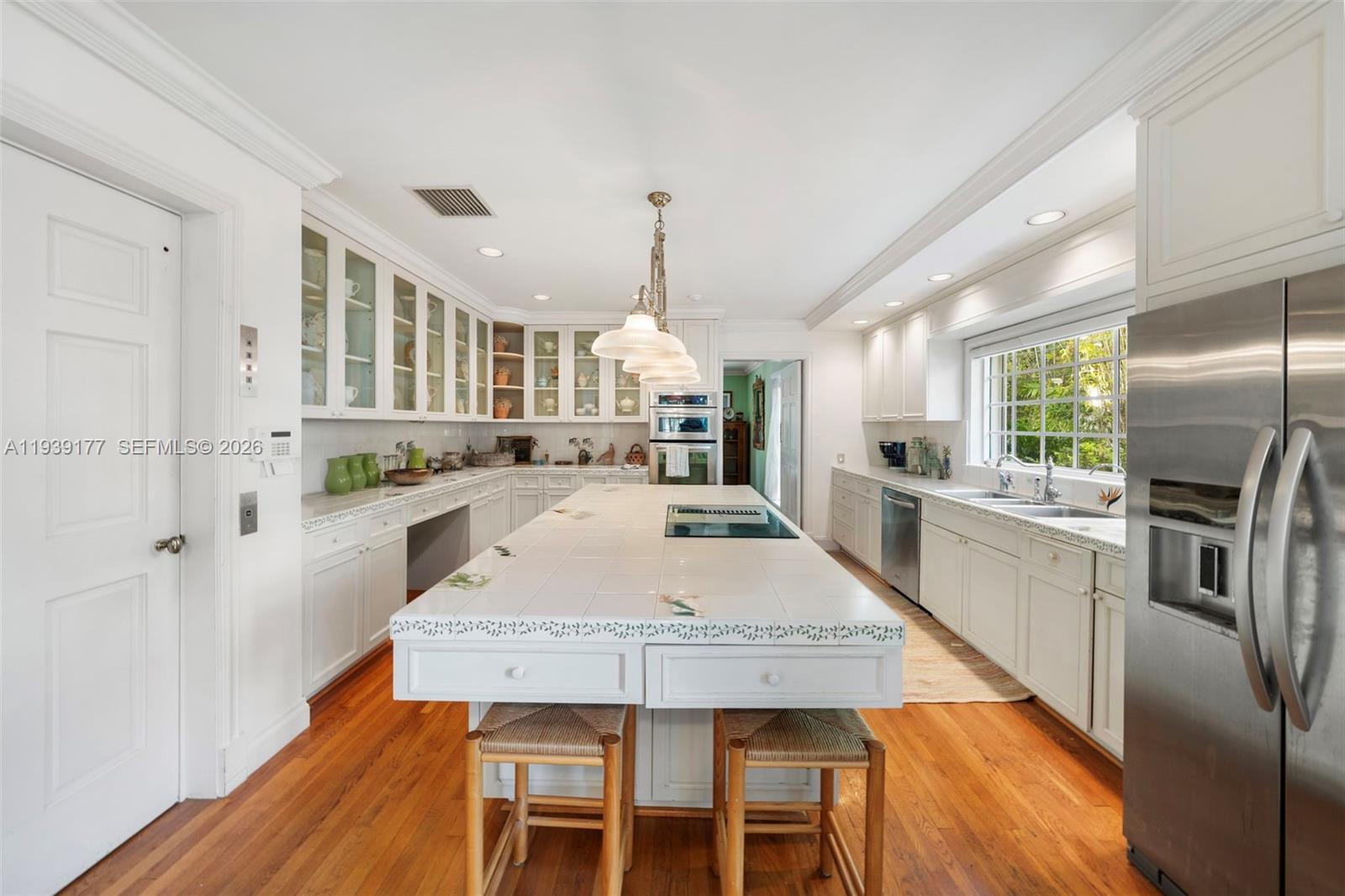 3455 S Moorings Way, Miami FL 33133