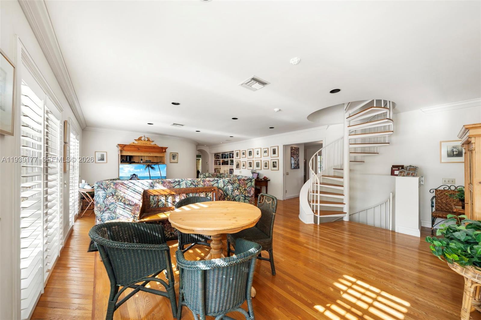 3455 S Moorings Way, Miami FL 33133
