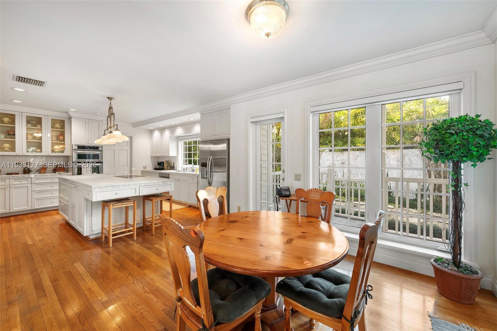 3455 S Moorings Way, Miami FL 33133