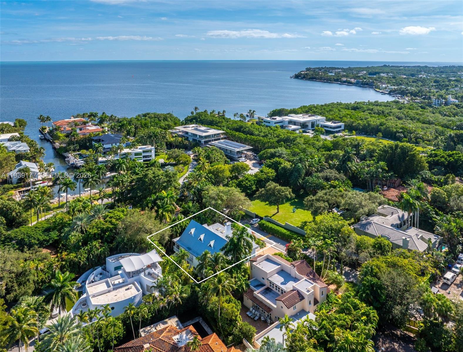 3455 S Moorings Way, Miami FL 33133