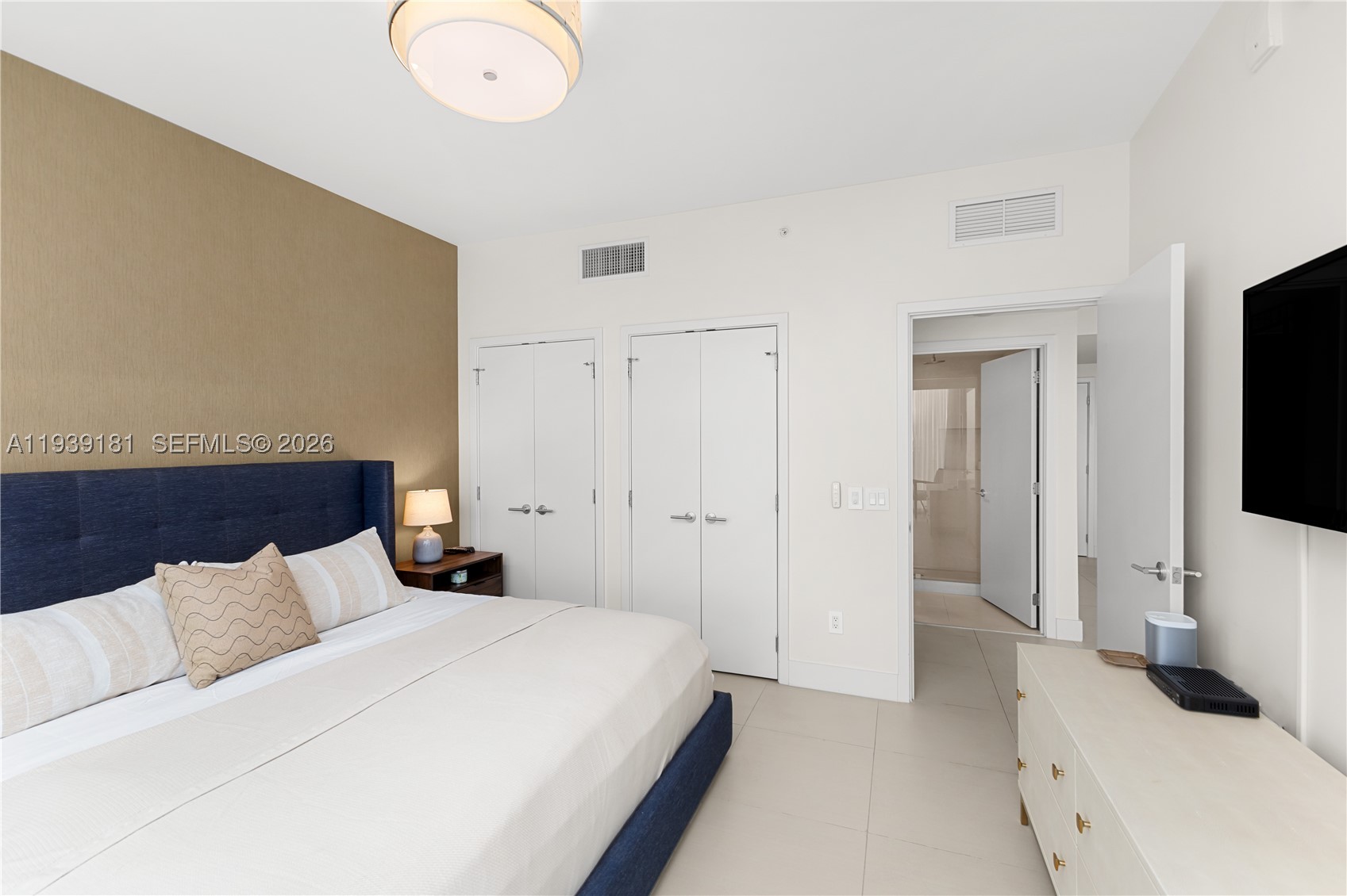 6899 Collins Ave #1509, Miami Beach FL 33141