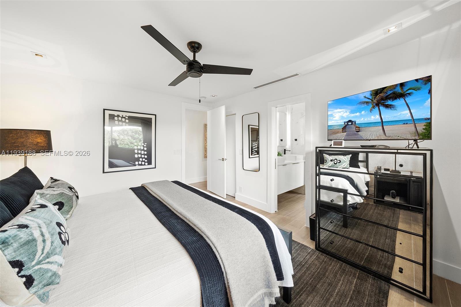 519 Layne Blvd, Hallandale Beach FL 33009