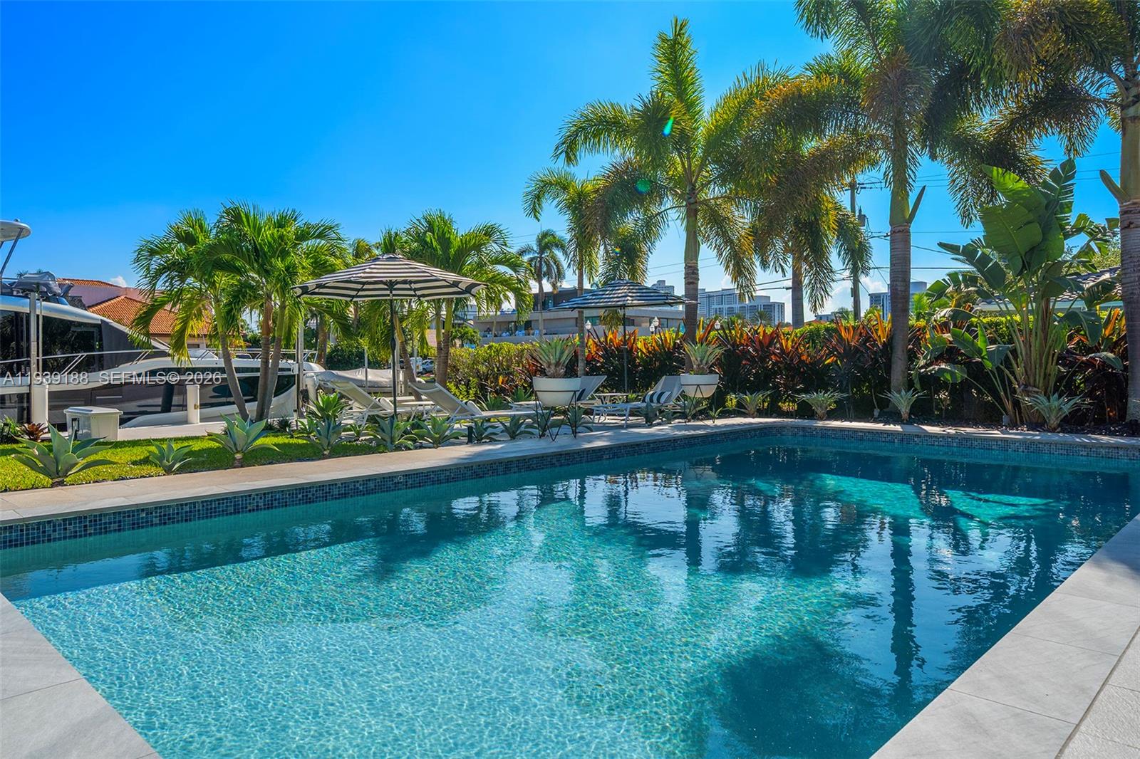 519 Layne Blvd, Hallandale Beach FL 33009