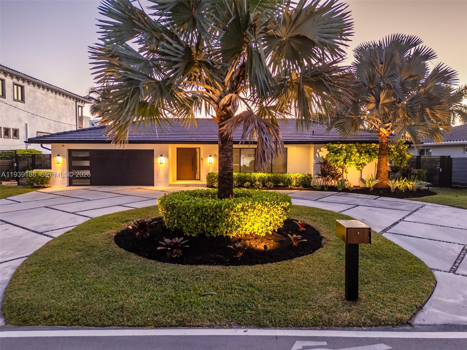 519 Layne Blvd, Hallandale Beach FL 33009