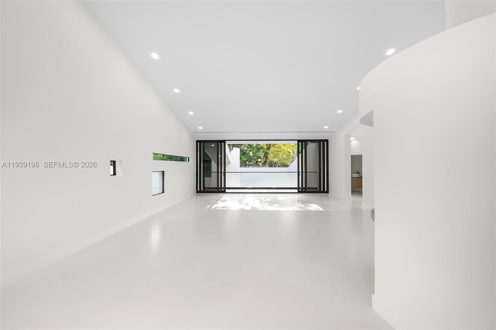7540 Los Pinos Blvd, Coral Gables FL 33143
