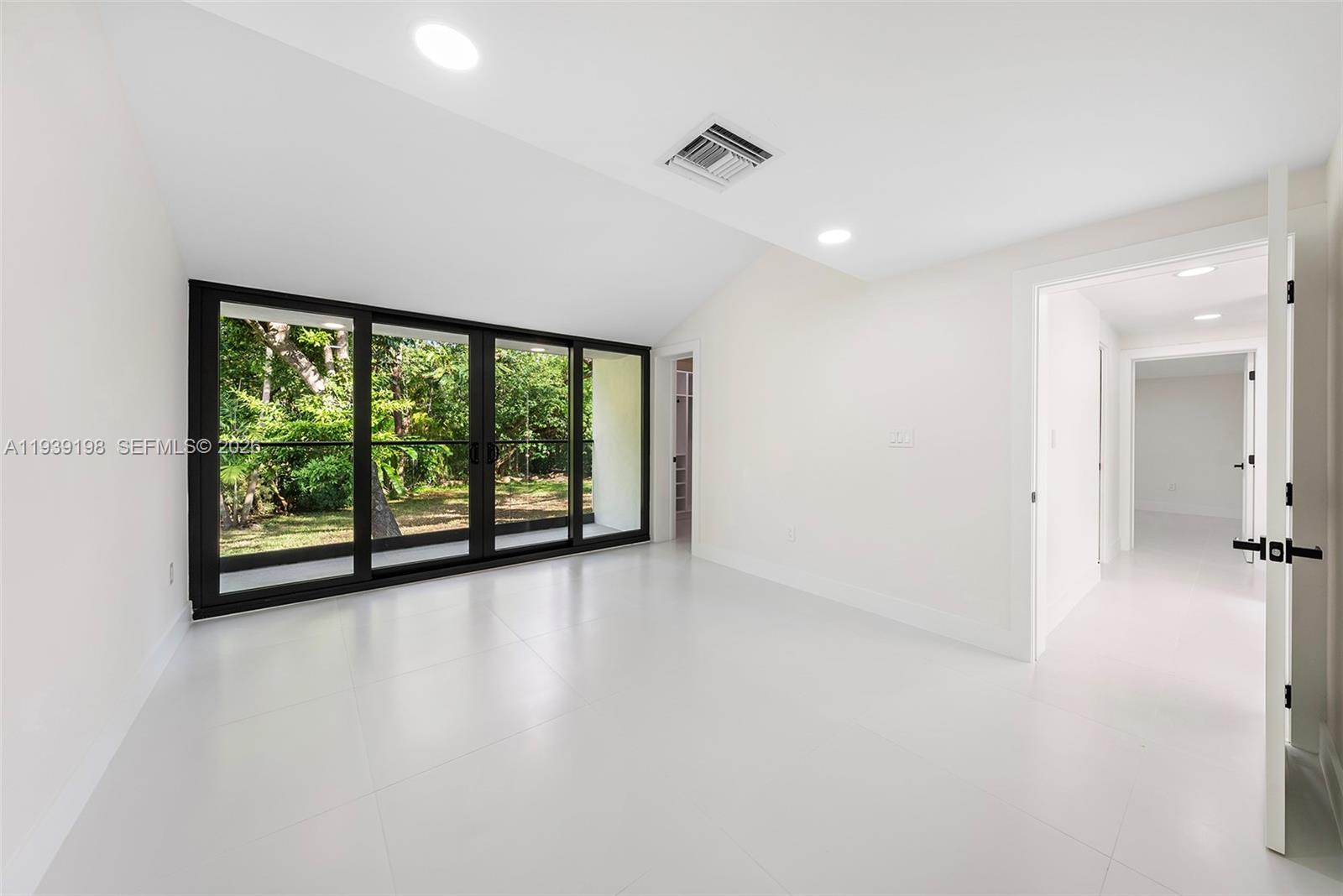 7540 Los Pinos Blvd, Coral Gables FL 33143