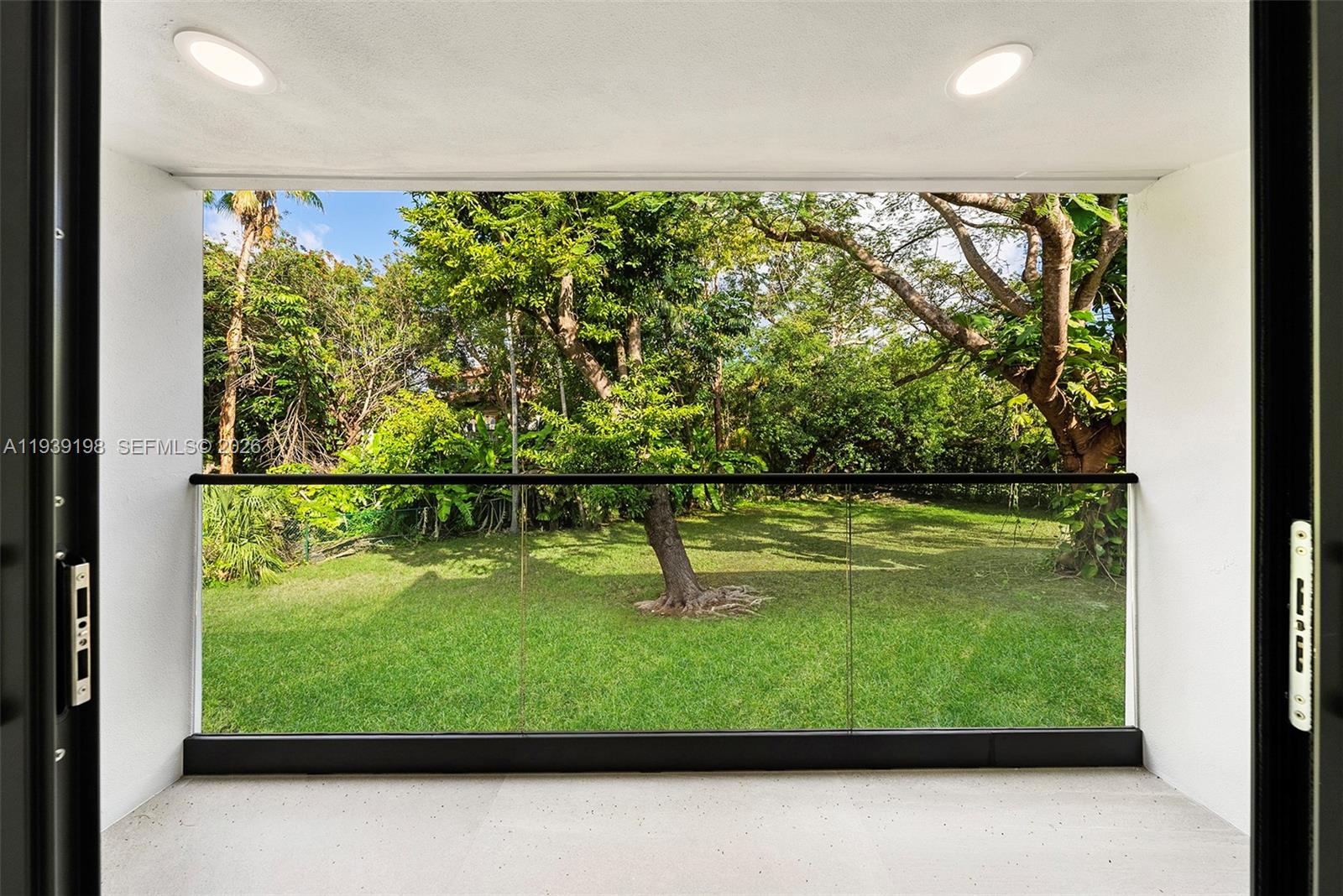 7540 Los Pinos Blvd, Coral Gables FL 33143