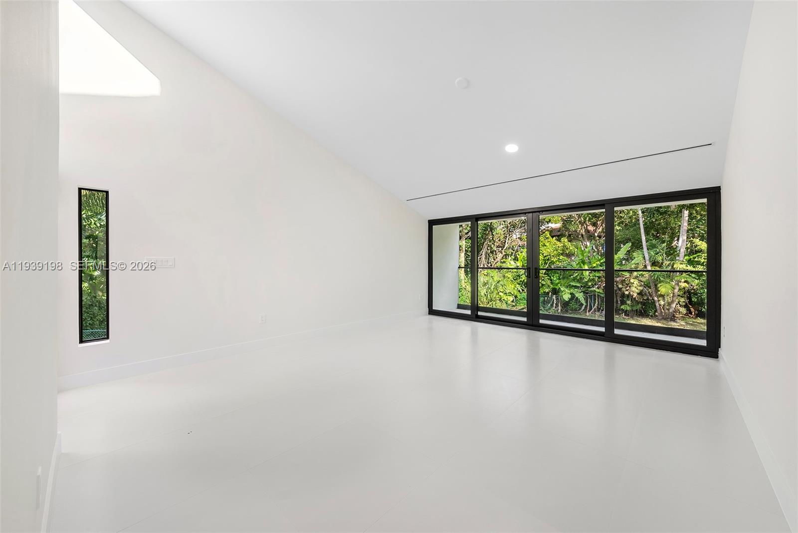 7540 Los Pinos Blvd, Coral Gables FL 33143