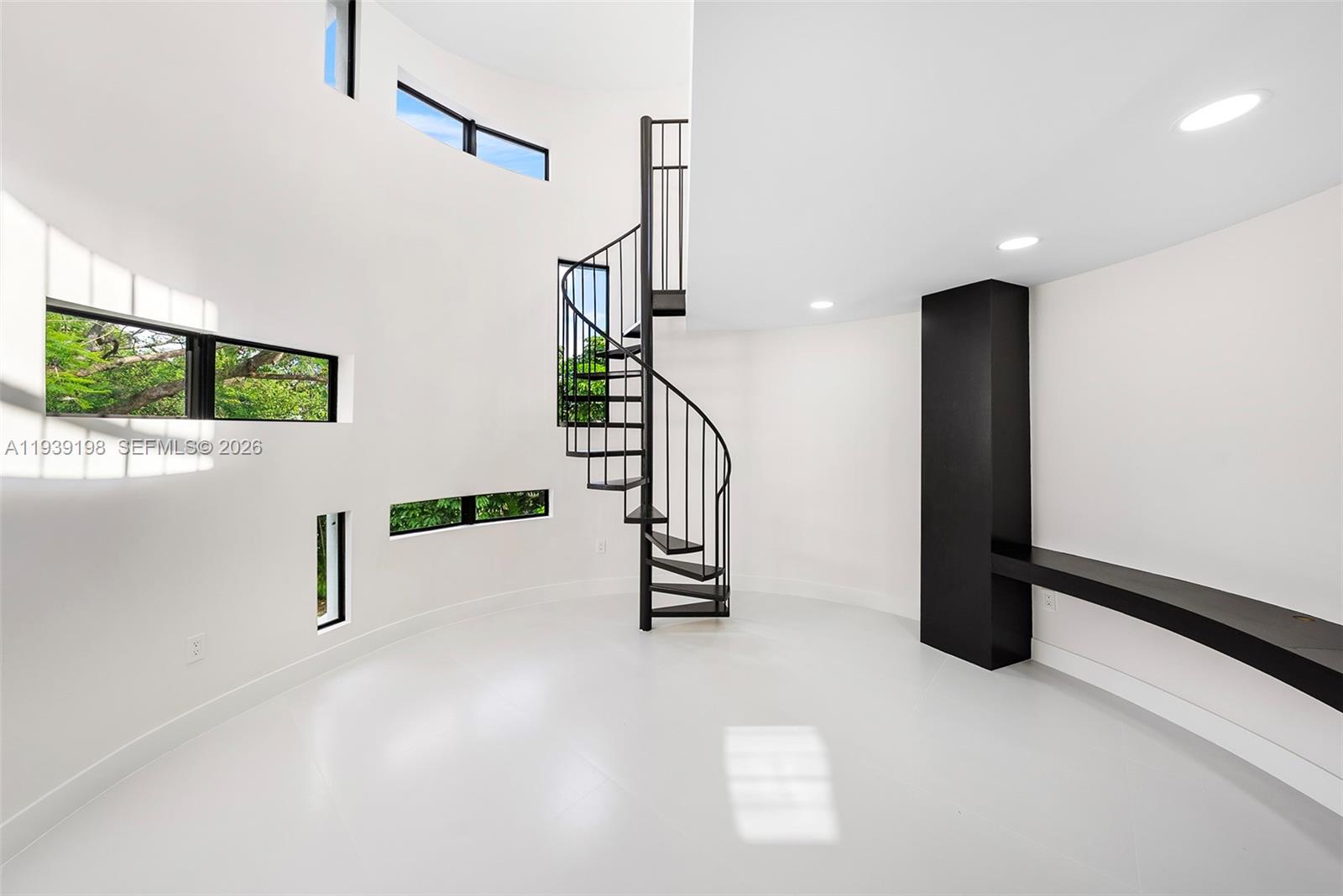 7540 Los Pinos Blvd, Coral Gables FL 33143