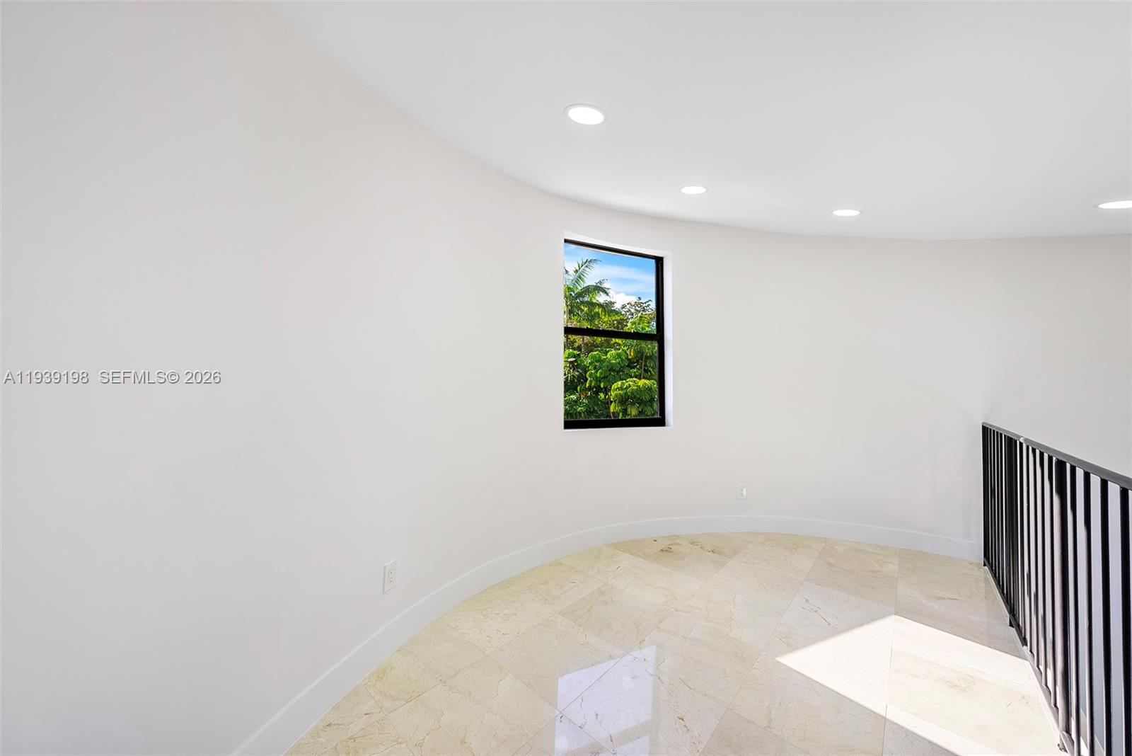 7540 Los Pinos Blvd, Coral Gables FL 33143