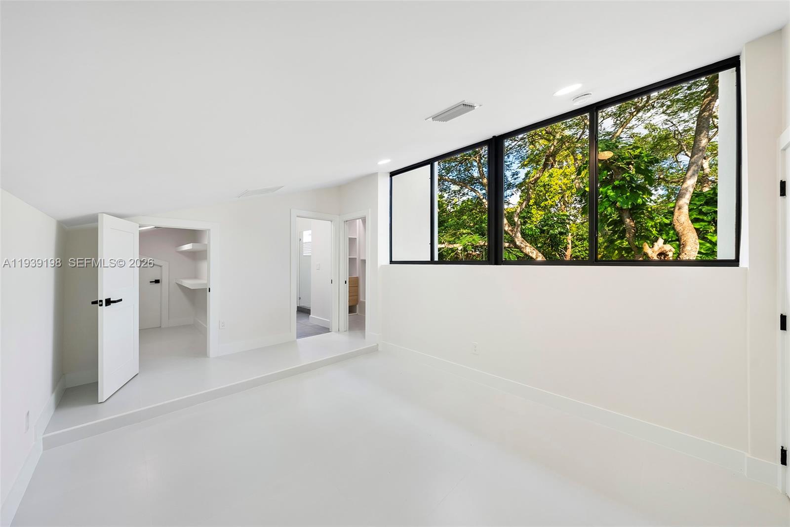 7540 Los Pinos Blvd, Coral Gables FL 33143