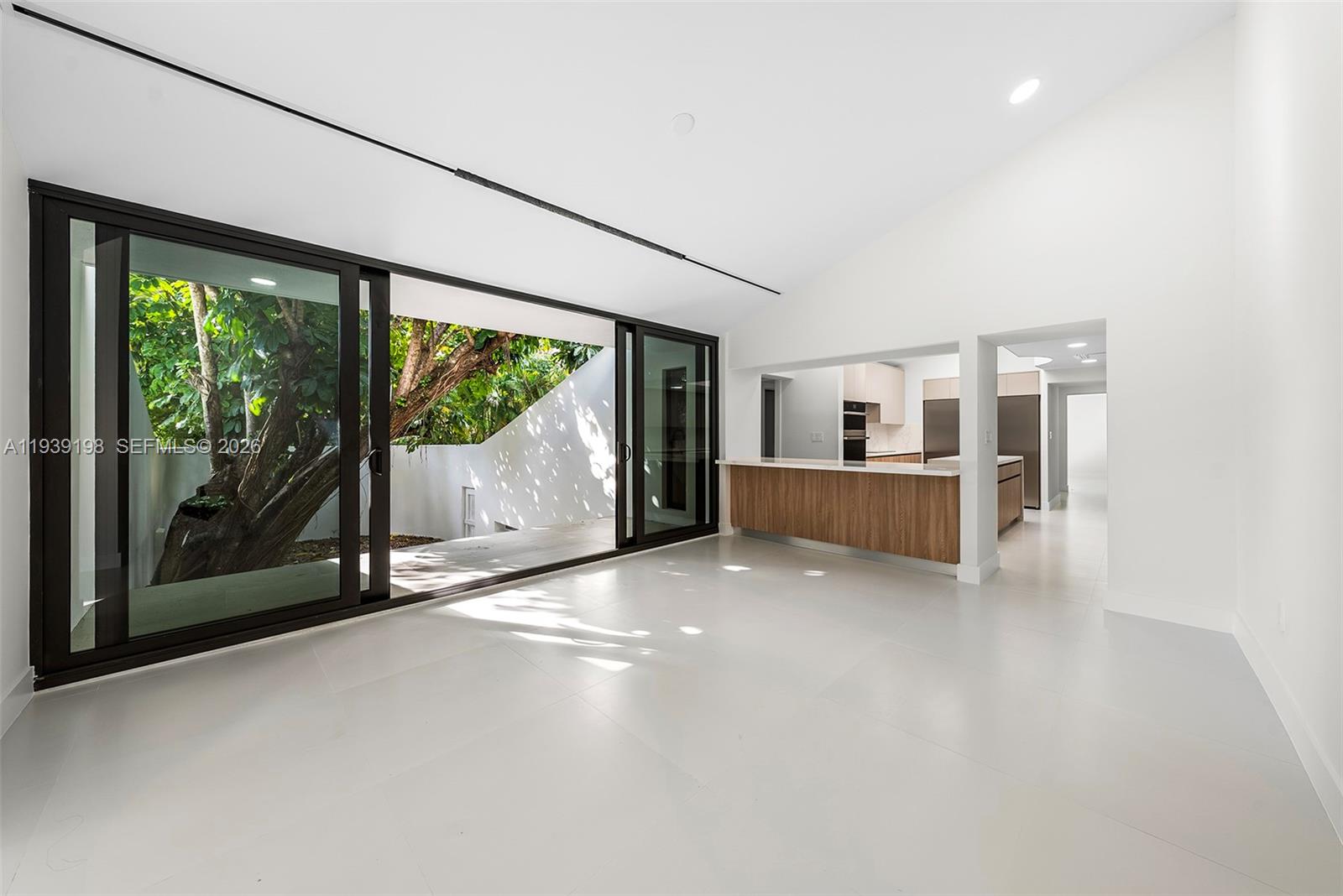 7540 Los Pinos Blvd, Coral Gables FL 33143