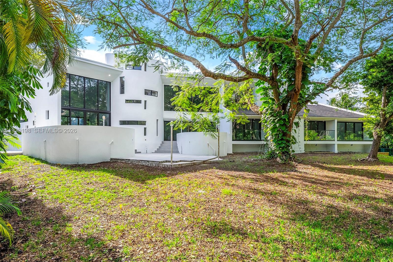 7540 Los Pinos Blvd, Coral Gables FL 33143